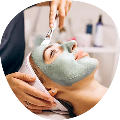 img-limpieza-facial-en-bogota-1-LCP